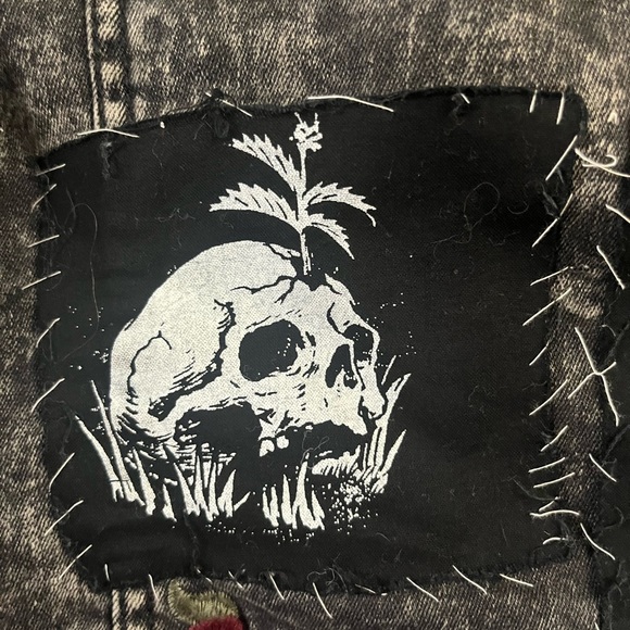 Aeropostal Embroidered Denim Jacket size M - Picture 5 of 14